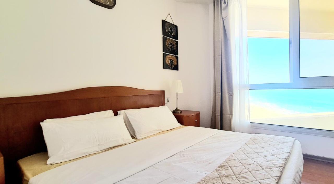 Go To Apartments In Leonardo Bat Yam Esterno foto