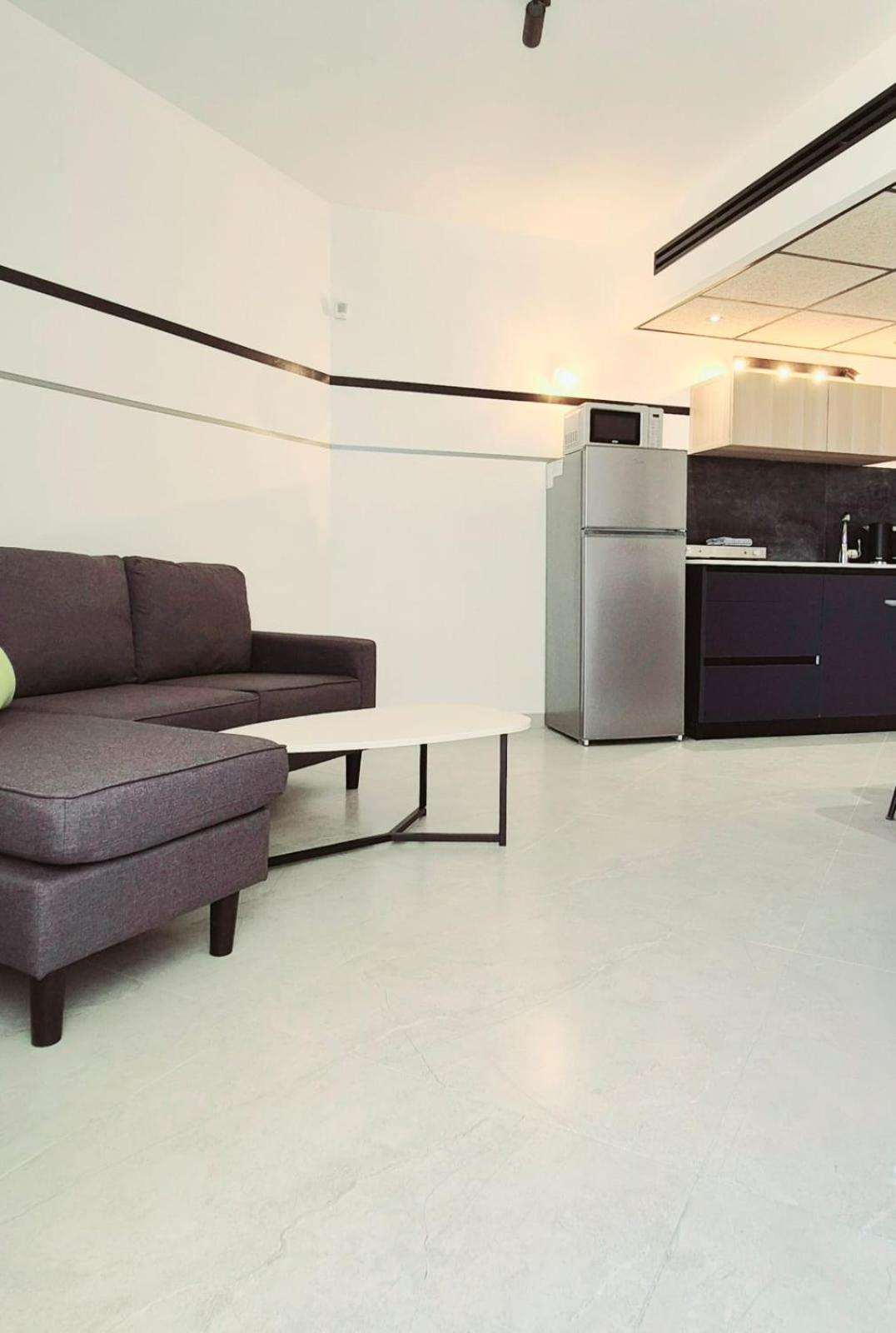 Go To Apartments In Leonardo Bat Yam Camera foto