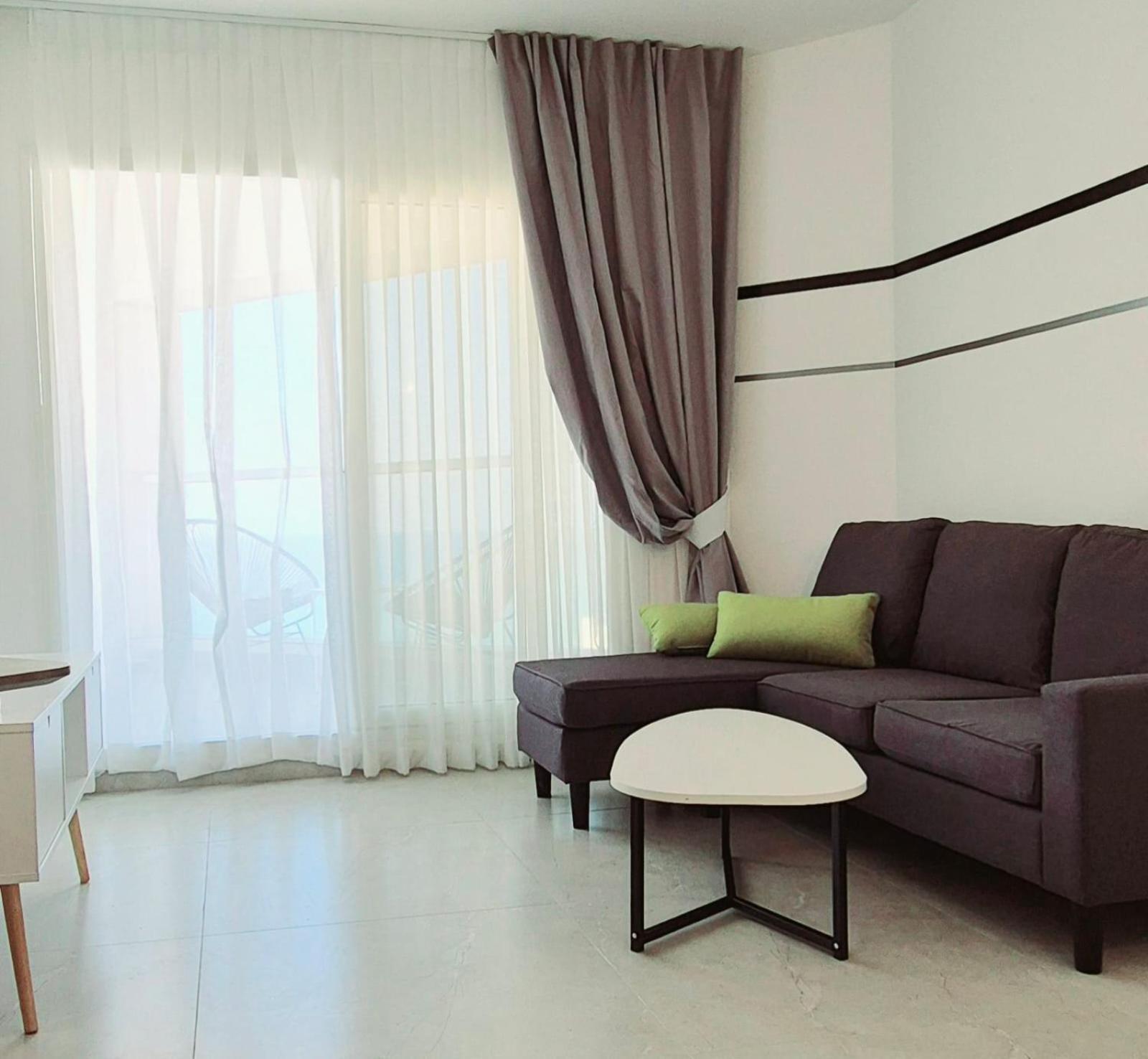 Go To Apartments In Leonardo Bat Yam Camera foto